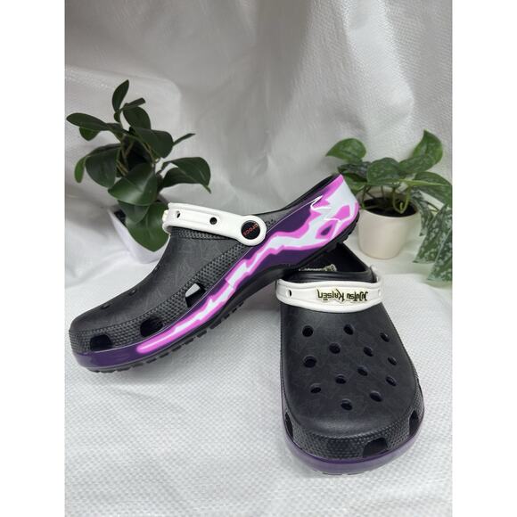 NIB Men Crocs Jujutsu Kaisen Classic Clog 208874 001 - Unisex main image 5